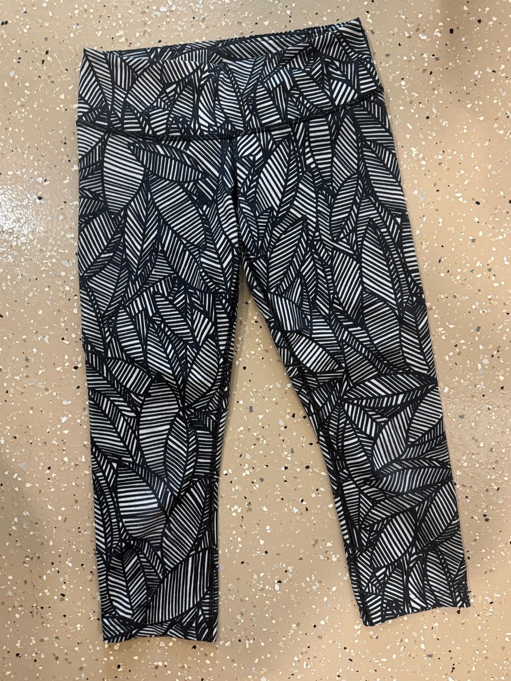 lululemon athletica Black and White Leaf-Print Leggings
